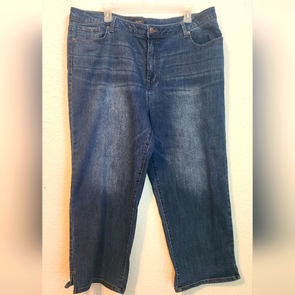 Daily Thread Mid-Rise Cropped Flare Blue‎ Denim Jeans, Size 18W